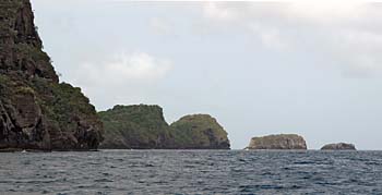 Big Cay and West Cay of Bequia